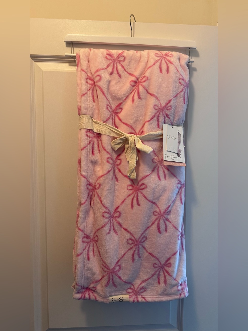 NWT Jessica Simpson Girls Ultra Soft Cozy Pink Bow Print Blanket